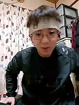 Snapshot of TERU_kun_jp chatting on 11, 11, 2025 TERU kun jp online show from 11, 11, 2025