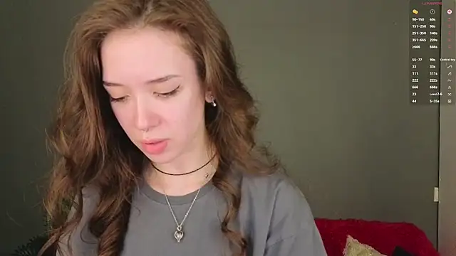 Snapshot of tinyanie chatting on 5, 3, 2026 tinyanie online show from 5, 3, 2026