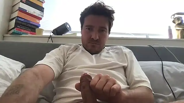 Snapshot of dutchpieter95 chatting on 16, 6, 2026 dutchpieter95 online show from 16, 6, 2026