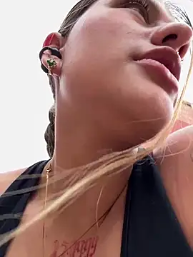 Crystall 15 online show from 10, 3, 2026