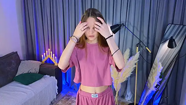 KarlaMagnett online show from 19, 11, 2025