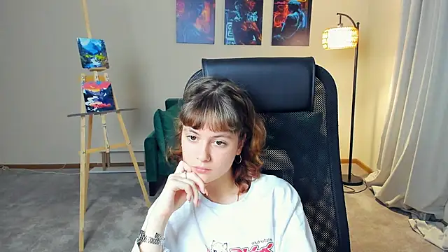 Snapshot of SharynMannes chatting on 31, 10, 2025 SharynMannes online show from 31, 10, 2025