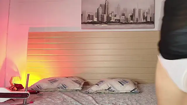 Snapshot of Madisonkay chatting on 28, 2, 2026 Madisonkay online show from 28, 2, 2026