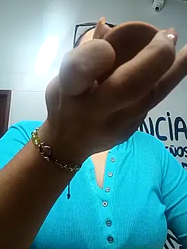 Samaraa Lee online show from 11, 11, 2025