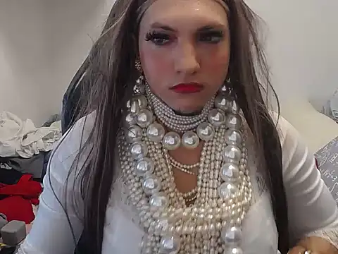 VanesaCrossic online show from 16, 6, 2026