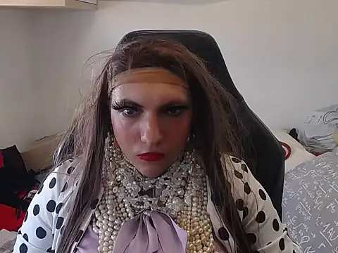 VanesaCrossic online show from 7, 7, 2026