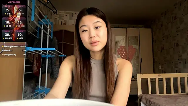 Snapshot of YunDargenio chatting on 2, 11, 2025 YunDargenio online show from 2, 11, 2025