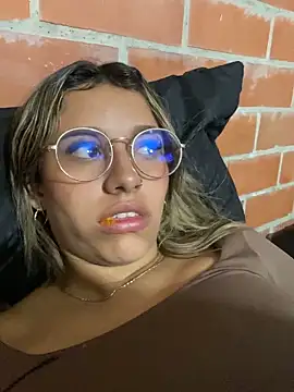 liahot69 online show from 5, 4, 2026