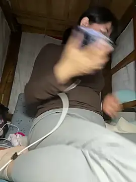 Snapshot of daaqnn chatting on 29, 3, 2026 daaqnn online show from 29, 3, 2026