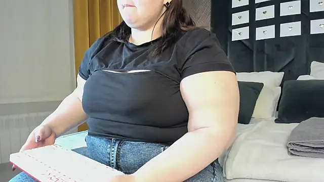 bbwsexis online show from 27, 2, 2026