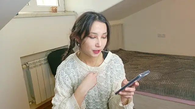 Snapshot of Elina_Rosee chatting on 9, 11, 2025 Elina Rosee online show from 9, 11, 2025