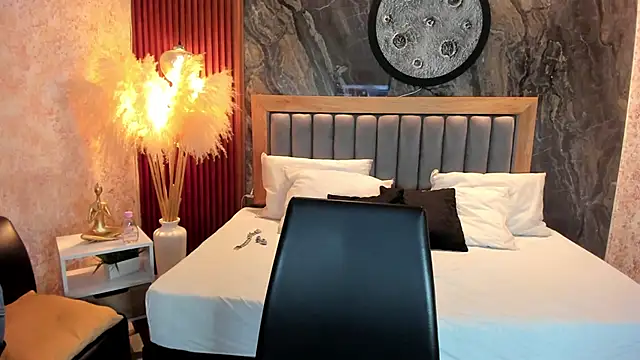 Valery Shadey online show from 3, 12, 2025