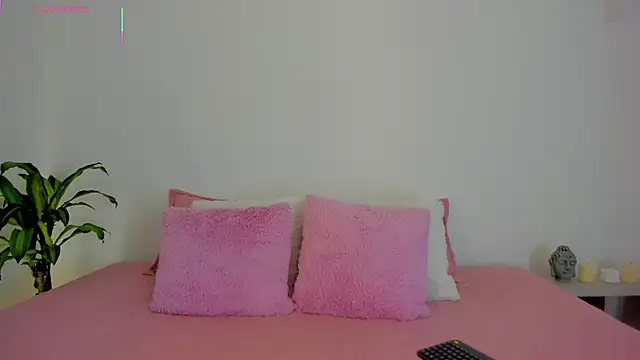  Hanna Williams  online show from 8, 1, 2026