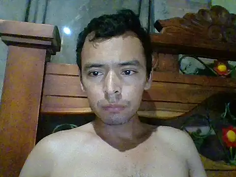 Snapshot of Hercules-p chatting on 21, 11, 2025 Hercules-p online show from 21, 11, 2025