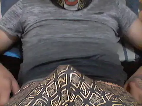 Snapshot of Elpichulotote20 chatting on 10, 2, 2026 Elpichulotote20 online show from 10, 2, 2026