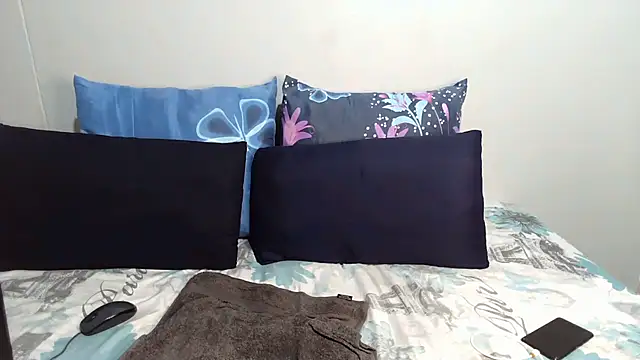 Dickcraverb30 online show from 5, 12, 2025