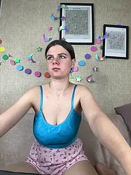 Zorianaa online show from 4, 6, 2026