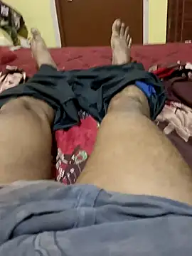 Snapshot of parth08raj chatting on 19, 11, 2025 parth08raj online show from 19, 11, 2025