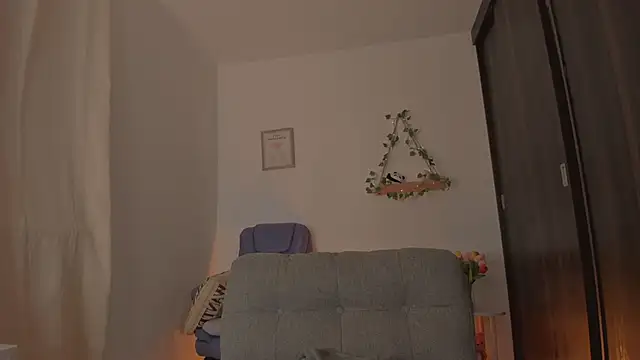 bergmanamii online show from 21, 4, 2026