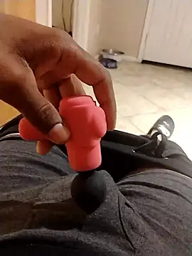 m8je online show from 14, 11, 2025