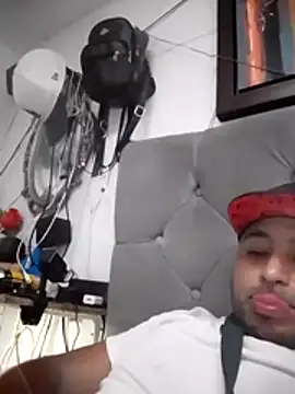 KARNEs24666 online show from 26, 6, 2026