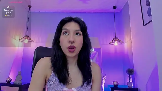 zoe-moreau online show from 25, 3, 2026