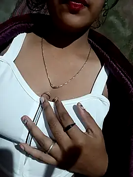 Aarti909090 online show from 20, 12, 2025