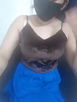 Snapshot of Aarti909090 chatting on 7, 5, 2026 Aarti909090 online show from 7, 5, 2026