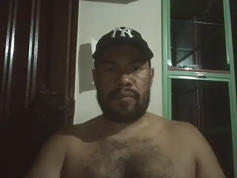 Snapshot of Ramses_36 chatting on 3, 11, 2025 Ramses 36 online show from 3, 11, 2025