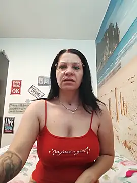 Snapshot of SugarDiamonds chatting on 22, 6, 2026 SugarDiamonds online show from 22, 6, 2026