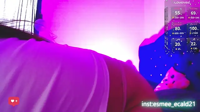 EsmeCaldwel online show from 12, 11, 2025