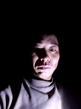 Snapshot of Kevin-n chatting on 3, 11, 2025 Kevin-n online show from 3, 11, 2025