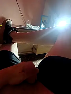 YostinAndSabri online show from 16, 11, 2025