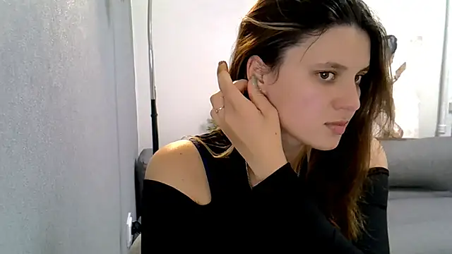 KiraHoney online show from 29, 11, 2025