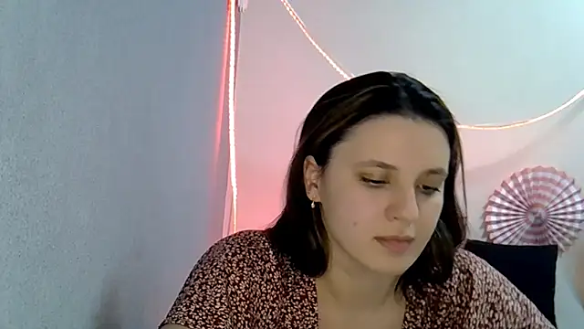 Snapshot of KiraHoney chatting on 25, 2, 2026 KiraHoney online show from 25, 2, 2026