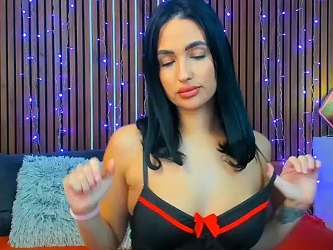 CamillaParis25 online show from 26, 11, 2025