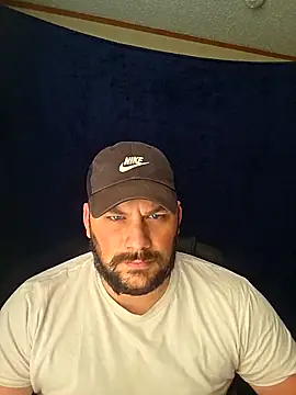 Snapshot of SmokinNstrokin chatting on 4, 11, 2025 SmokinNstrokin online show from 4, 11, 2025