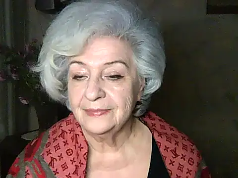 Snapshot of ValeriaKroww chatting on 13, 11, 2025 ValeriaKroww online show from 13, 11, 2025