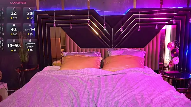 VelvetLuck online show from 18, 3, 2026