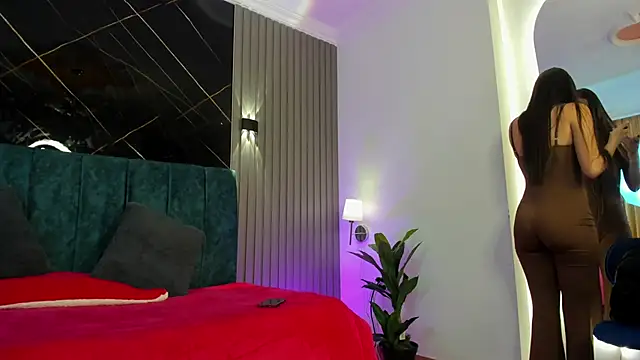 Bella Riverss online show from 28, 2, 2026