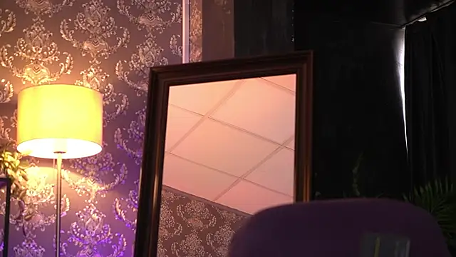 RavenBelrose online show from 7, 1, 2026