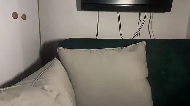 PLAYMATE6373 online show from 9, 3, 2026