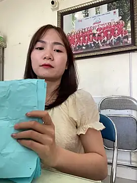 Snapshot of Bana-gibee chatting on 9, 5, 2026 Bana-gibee online show from 9, 5, 2026