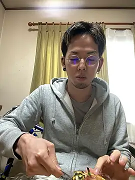 Snapshot of ippei0001 chatting on 25, 6, 2026 ippei0001 online show from 25, 6, 2026