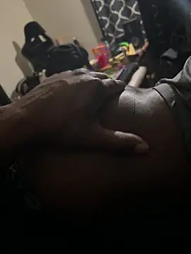 Snapshot of MistaPutHerToBed chatting on 4, 11, 2025 MistaPutHerToBed online show from 4, 11, 2025