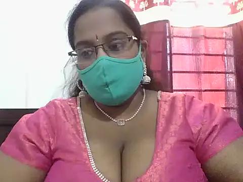 hootypriya online show from 4, 2, 2026