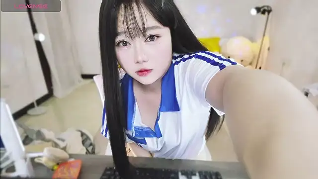 Nina37 online show from 7, 1, 2026