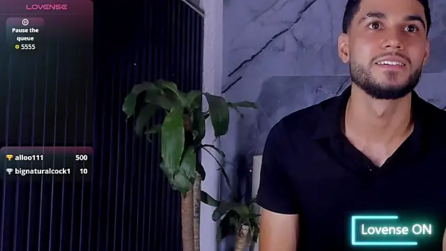 Snapshot of Bry_Dalton chatting on 8, 11, 2025 Bry Dalton online show from 8, 11, 2025