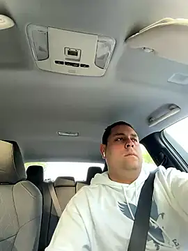 Snapshot of GoldenTemptation chatting on 13, 1, 2026 GoldenTemptation online show from 13, 1, 2026