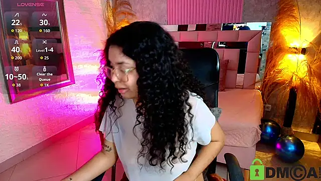 griselle rousse online show from 17, 4, 2026